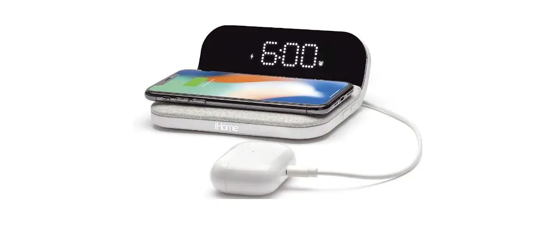 Ihome Iop18 2-in-1 Wireless Charger User Manual