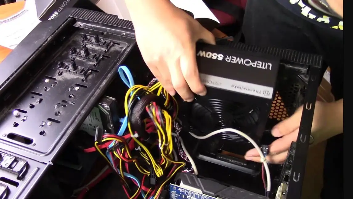 Thermaltake Ltp-0650p-2 Litepower Rgb 650w Power Supply Instruction Manual Thermaltake Ltp-0650p-2 Litepower Rgb 650w Power Supply Instruction Manual