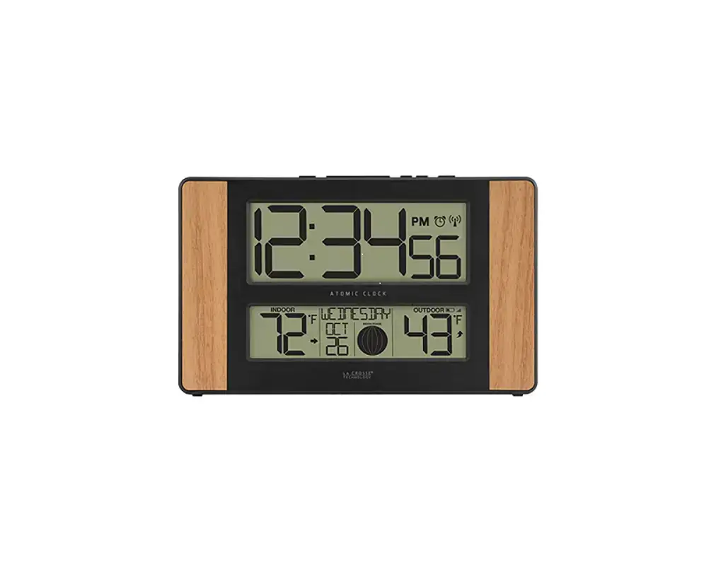 La Crosse Atomic Digital Clock User Manual La Crosse Atomic Digital Clock User Manual
