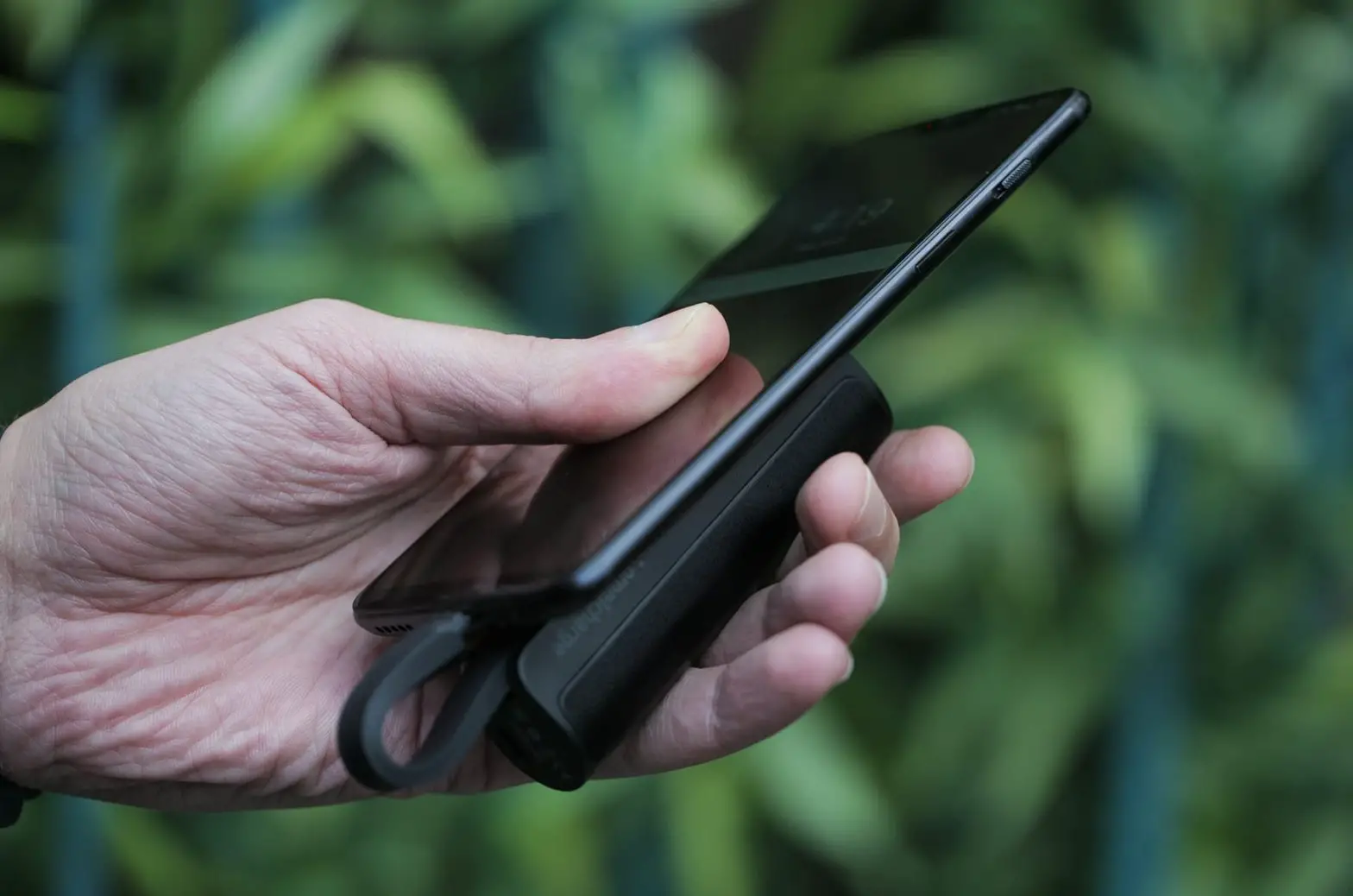 Omnicharge Omni Mobile User Manual