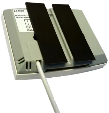 REGIN E3 DSP External Display Unit - mount the lid back