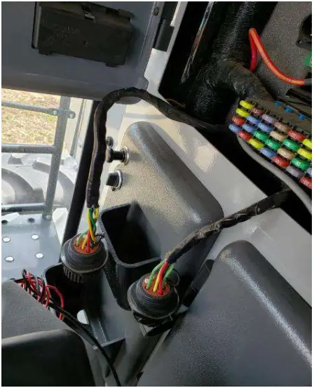 Mounting the Gleaner-JD Bridge