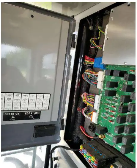 Mounting the Gleaner-JD Bridge