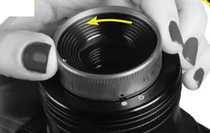 LENSBABY LBSFIIO Soft Focus II 50 Optic Lens - Adjust aperture