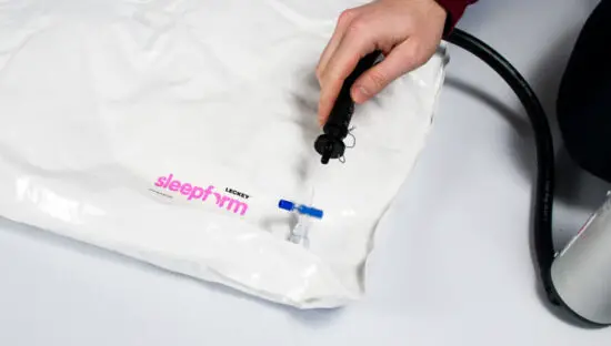 FIG 10 Attach nozzle.jpg