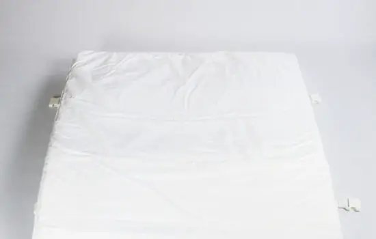 FIG 3 Breathable mattress.jpg