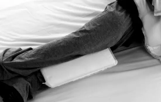 FIG 5 Breathable knee pillow