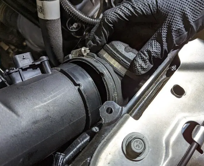 DINAN-D760-0062-Turbo-Inlet-Fig-4