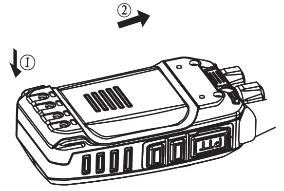 MIDLAND BIZTALK Two-way Radio BR200 -INSTALLING THE BATTERY