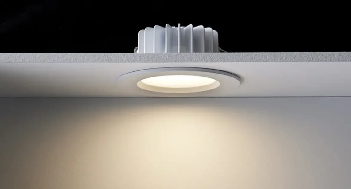 Beacon Lighting 170316 Ledlux Infinity Maxi 150mm Conversion Plate Instructions