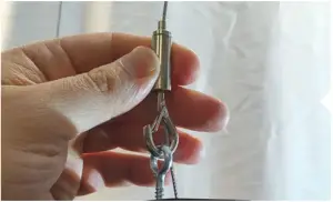 512683 Rectagon Vocal Booth - ADJUSTING HEIGHT