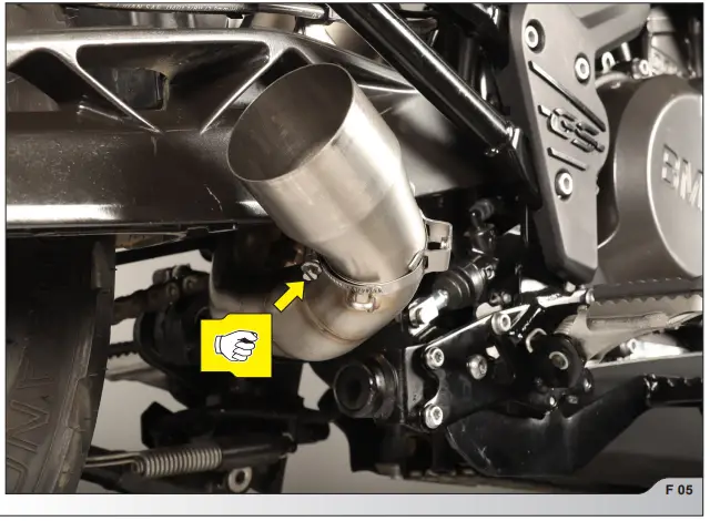 AKRAPOVIC-BMW-G-310-R-Heat-Shield-Fig-8