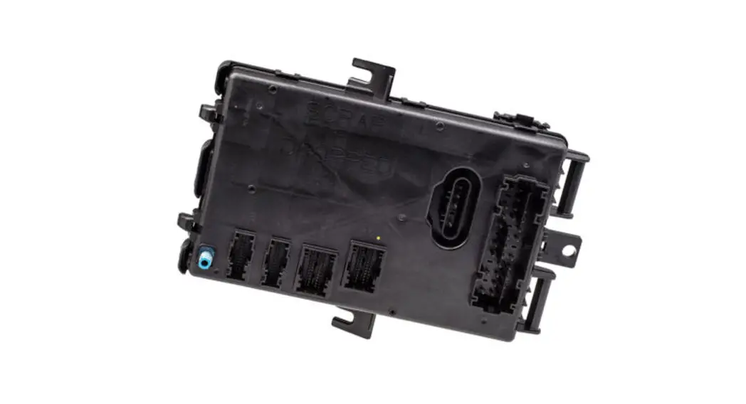 Motologic Multifunction Electronic Modules Smart Junction Box Installation Guide Motologic Multifunction Electronic Modules Smart Junction Box Installation Guide