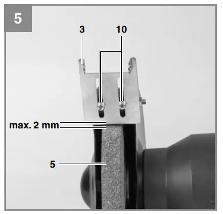 Adjusting the spark reflector