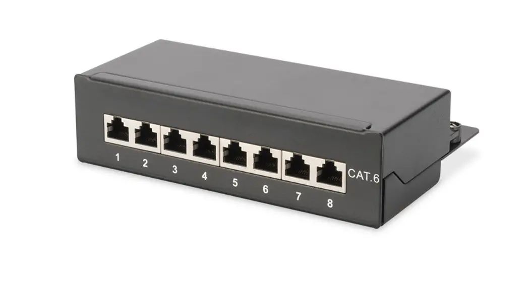 Digitus Dn-95624 Dn-95628 Dn-95625 Dn-95629 Dn-95630 Dn-95631 Dn-95632 Dn-95633 Dn-95634 Smart Power Distribution Unit User Manual