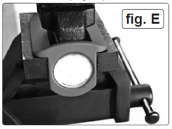 SEALEY-RE225-V3-1600KG-Coil-Spring-Compressor-Kit-03