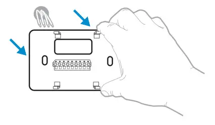Honeywell T9 Smart Thermostat RCHT9610WFW2003 - Disconnect the wires