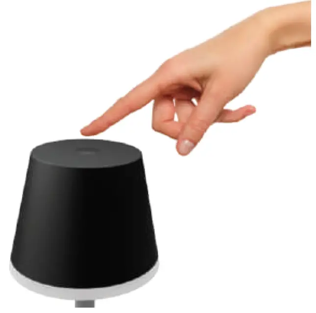 PHILIPS-Hue-Go-BT-6-2W-White-and-Color-Ambiance-03