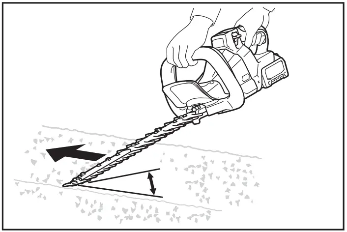makita UH00 Series Cordless Hedge Trimmer - trim along it