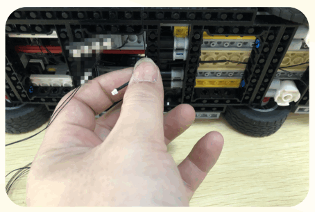 GAME OF BRICKS DB5 10262 Light Kit for James Bond Aston Martin - 7