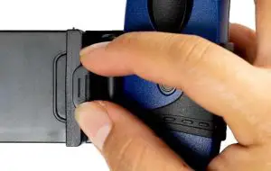 FIG 2 Instructions to attach your mobile phone to the scanner