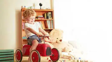 tp-link KC100 Kasa Spot Indoor Security Camera - Four Customizable Activity Zones