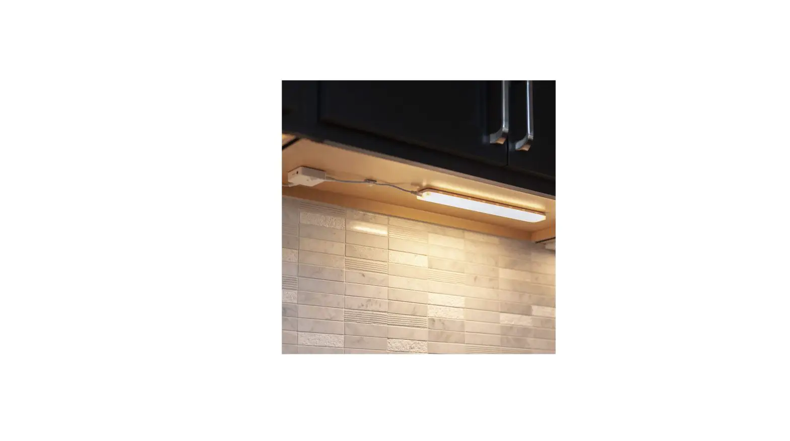 Brilliant Evolution Brrc151 Led Under Cabinet Light Kit Owner's Manual Brilliant Evolution Brrc151 Led Under Cabinet Light Kit Owner's Manual