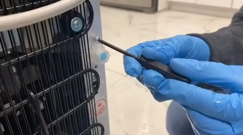 cap and screw back over