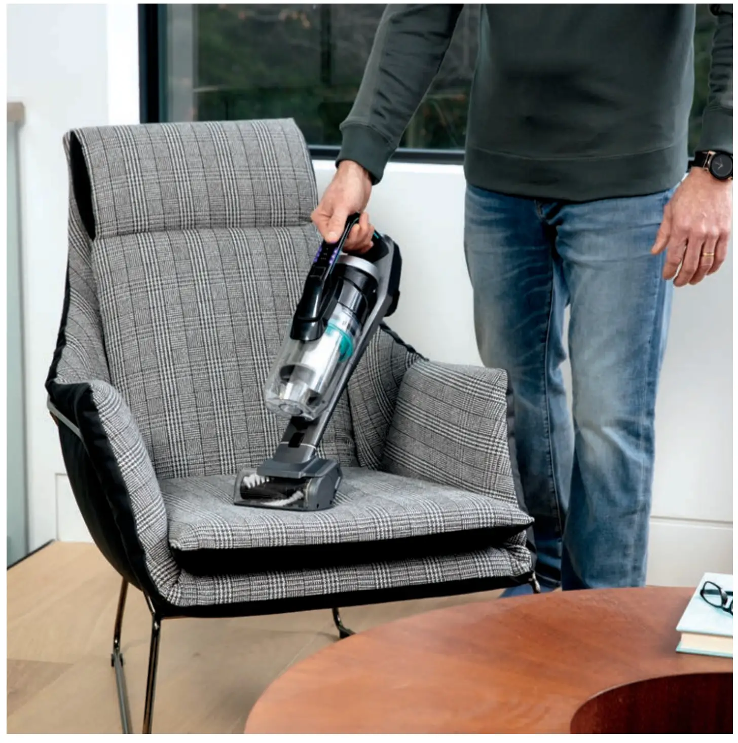 Bissell 2288 Series Iconpet Cordless Vacuum Cleaner - Tools for Hand Vac Use