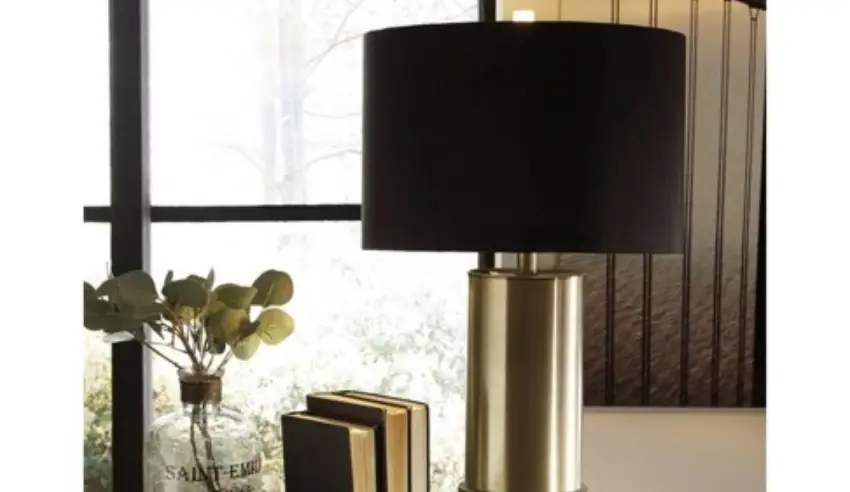 Ashley L208304 Hildry Table Lamp User Manual Ashley L208304 Hildry Table Lamp User Manual