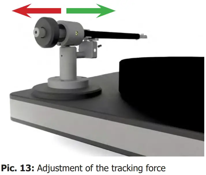 Adjustment of the tracking force