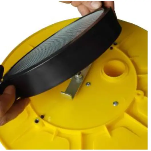 westfalia-859193-Electric-Grain-Mill-04