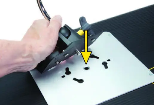 Mounting the Fixture 01