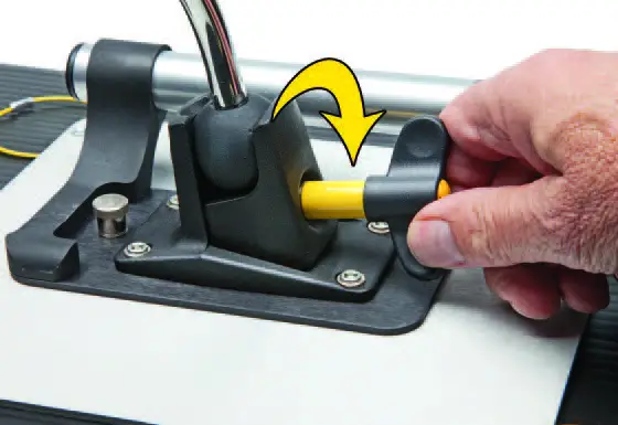 Mounting the Fixture 04