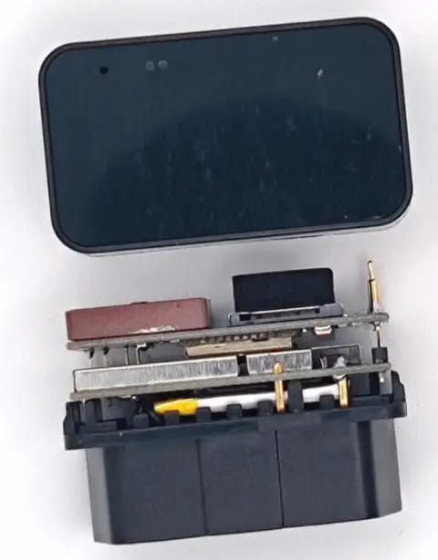 UniGuard-UT07-OBD-GPS-Tracker-product