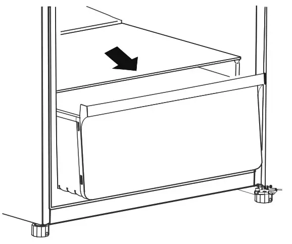 Lift the crisper basket with its glass cover up