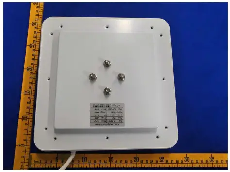 IDTECK RF900I-8 UHF Reader with Integrated Antenna-2