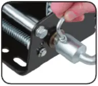 CURT 29428 Hand Winch 2