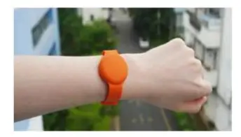Easy Touch Pte YH101 Temperature Wristband 2