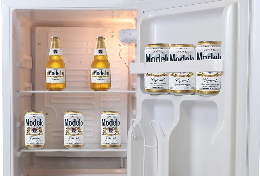 Koolatron Modelo Bar Fridge - 90l / 3.2 Cu.ft Mod90 User Manual Koolatron Modelo Bar Fridge - 90l / 3.2 Cu.ft Mod90 User Manual