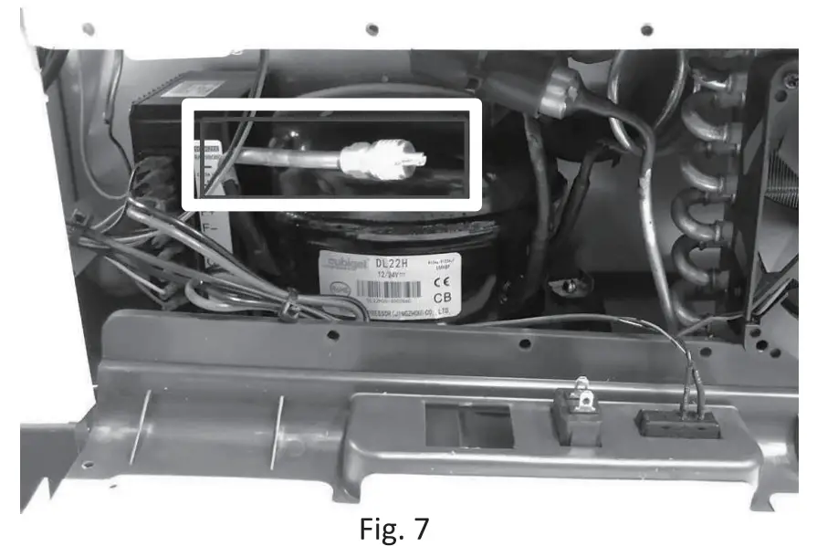 PRINCESS AUTO 899905 75 Litre Portable Freezer with Dual Temperature - fig 2