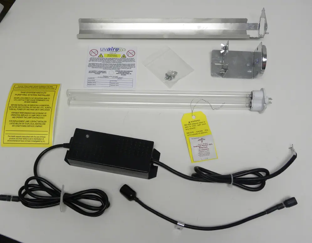 Field Controls Uv-13fm Uv Aire Air Purifying System User Manual