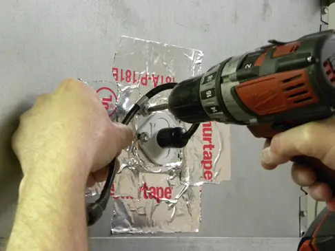 FIG 9 BRACKET MOUNT INSTALLATION.jpg