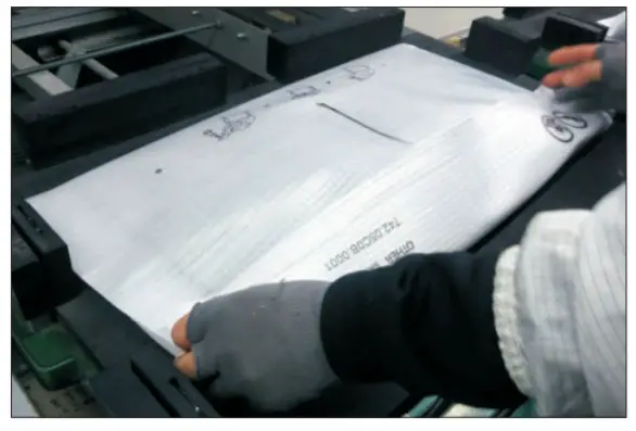 DELL U2720Q Ultrasharp 27 inch 4K USB-C Monitor-S4