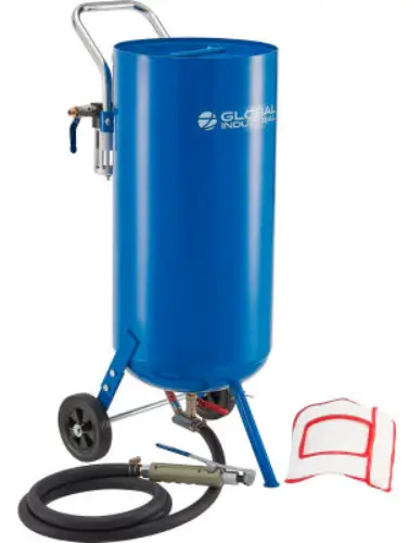 GLOBAL INDUSTRIAL 320777 20 Gallons Portable Sandblaster logo