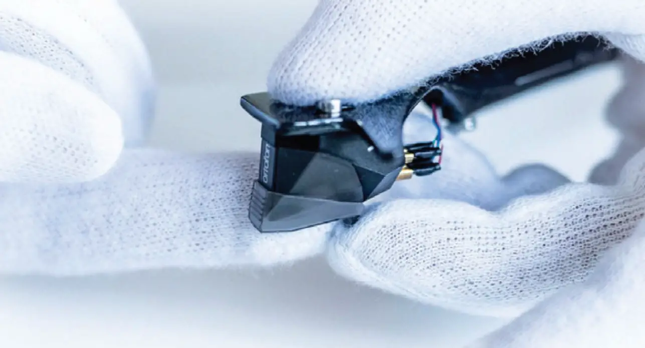 Pro-Ject X2 Audio System 27