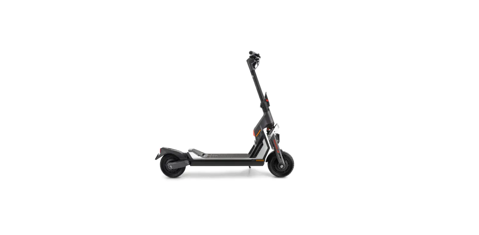 Segway Gt Series Fast Electric Scooter Owner's Manual Segway Gt Series Fast Electric Scooter Owner's Manual