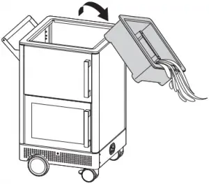 Emptying the rotomolded ice basket - fig. 7 - MoBar300S