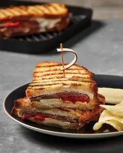 FIG 8 Prosciutto & Mozzarella Panini