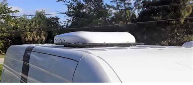 ROOFTOP RVSC 12000 BTU DC 12V RV Air Conditioning - Figure 1